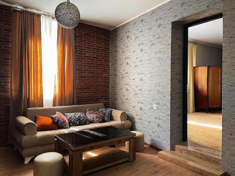 Sioni Apartment Tbilisi ภายนอก รูปภาพ
